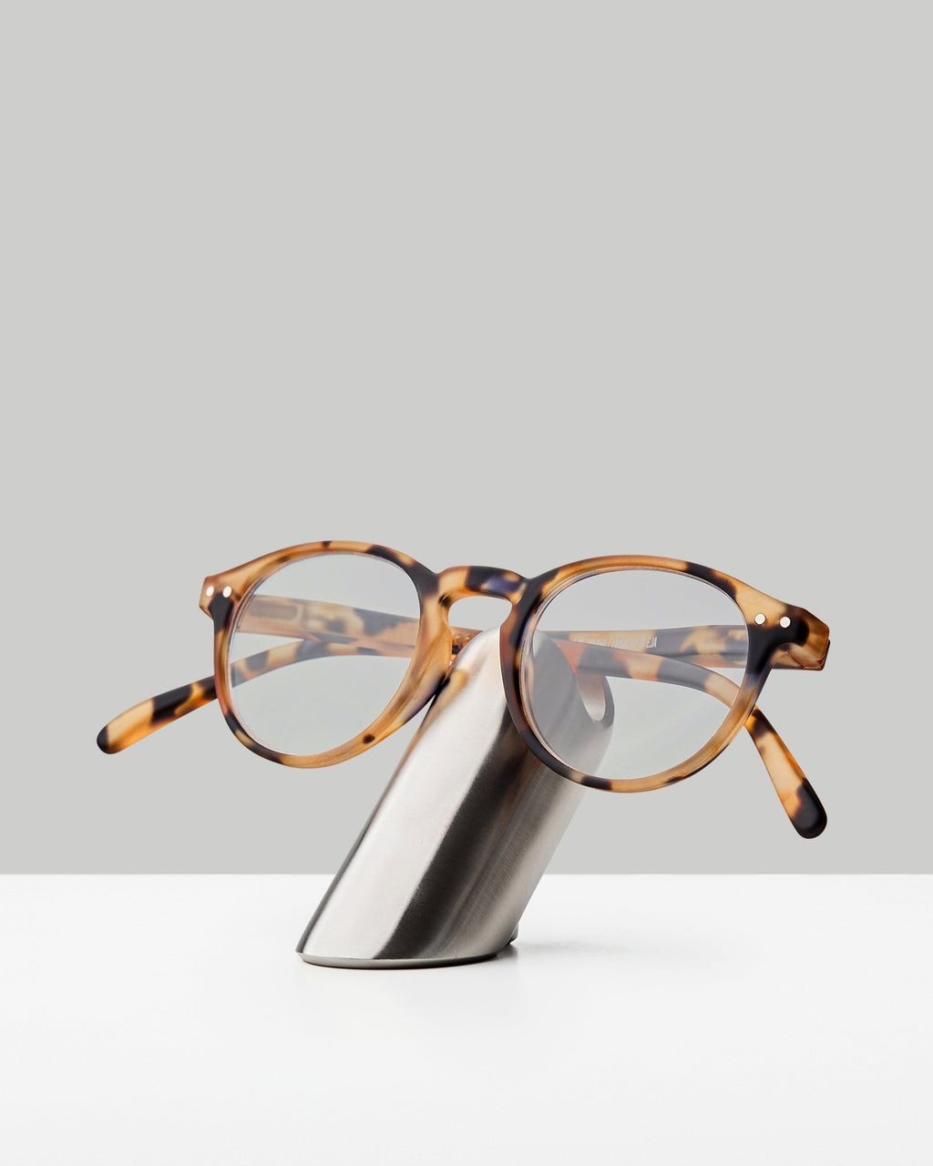 Eyewear Stand